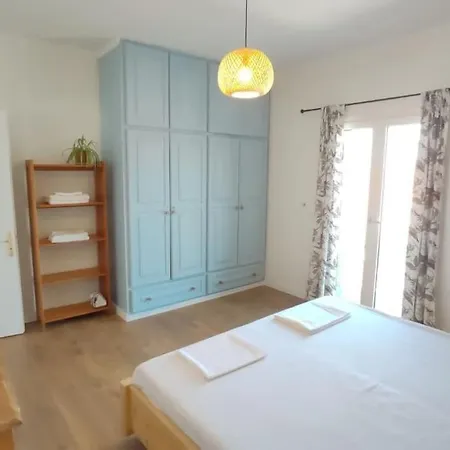 Villa Zacharenia Cozy House With Sea Views Avliótes Exterior foto
